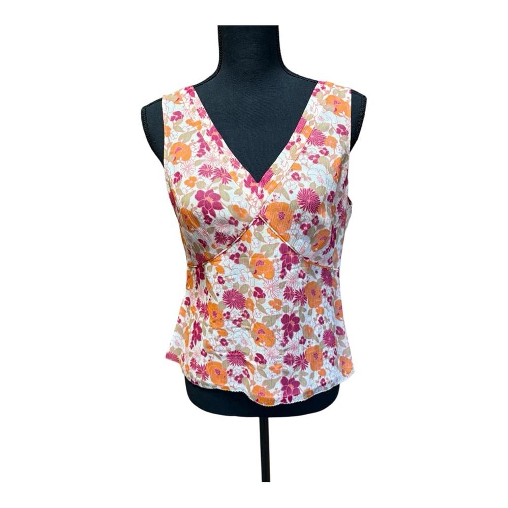 Ann Taylor top featuring a floral pattern with pink and orange colors. Size PM - Picture 2 of 8